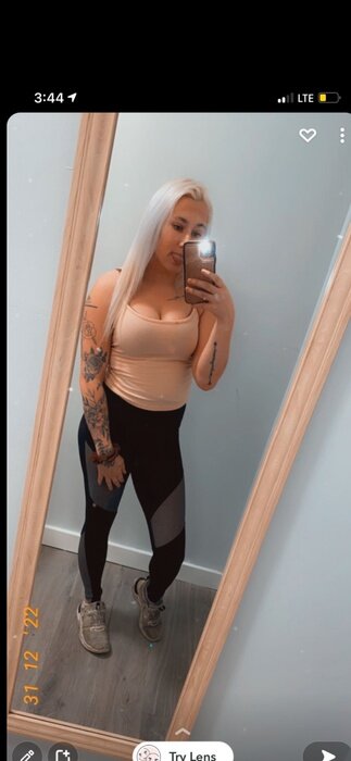 Lilmama1011 (@lilmama1011), OnlyFans creator