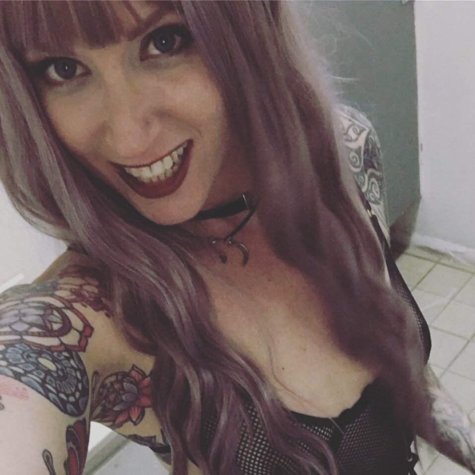 Lilnesshotmess (@lilnesshotmess), OnlyFans creator