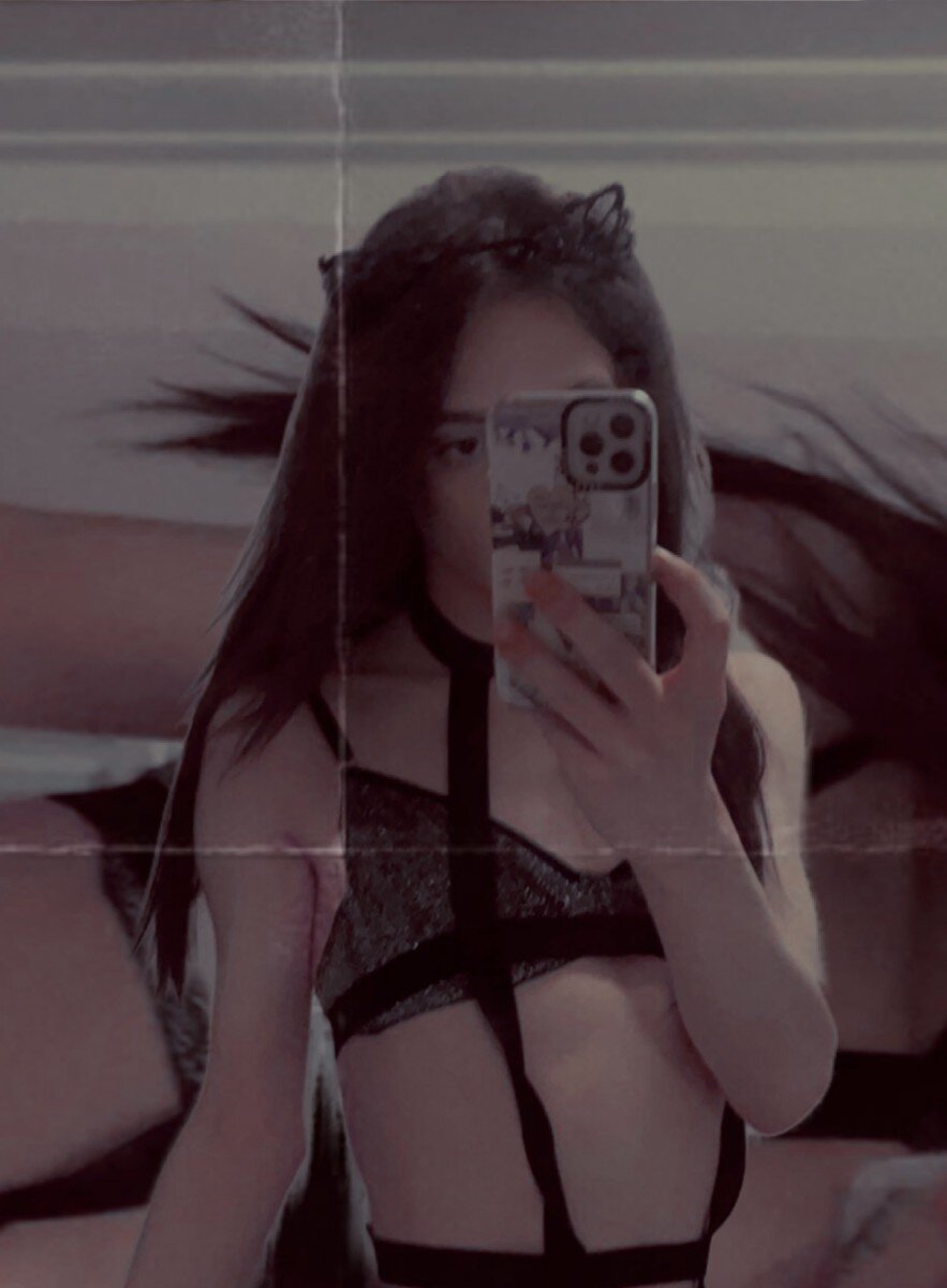 Lilqueenbxtch (@lilqueenbxtch), OnlyFans creator