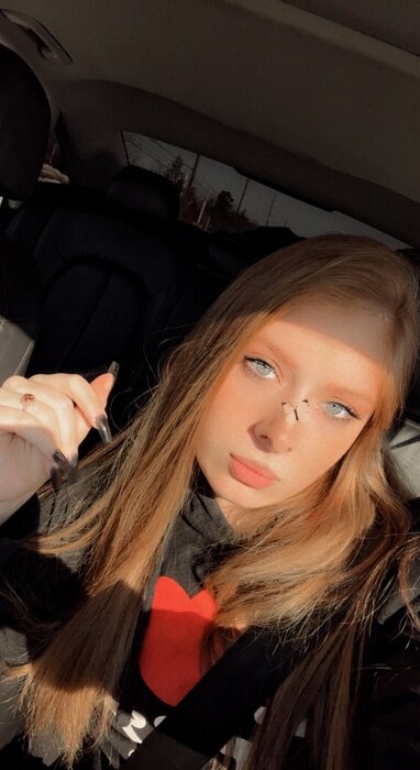 Lilredkinkqueen (@lilredkinkqueen), OnlyFans creator
