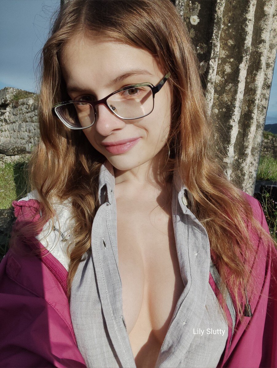 Lily (@lily-s), OnlyFans creator