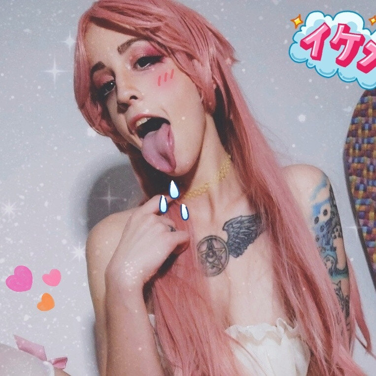 Lilyanred (@lilyan_red), OnlyFans creator