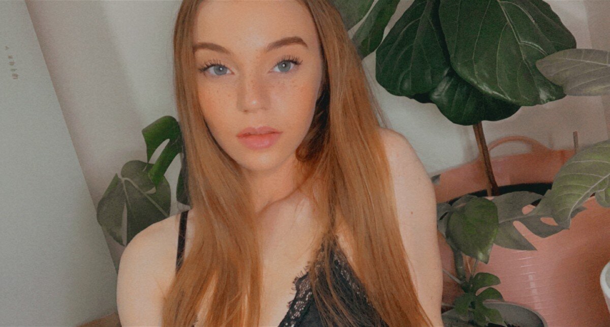 Lilybabyg (@lilybabyg), OnlyFans creator