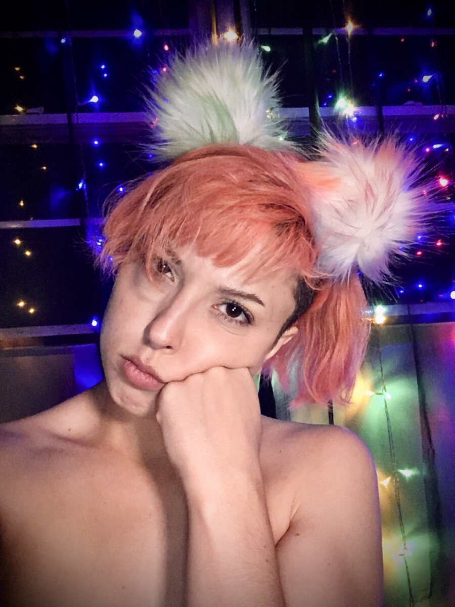 Lilylittles (@lilylittles), OnlyFans creator