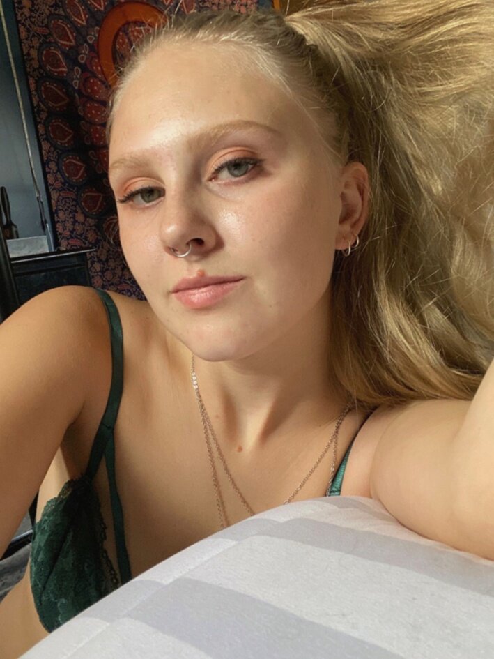 Lilyrader (@lilyrader), OnlyFans creator