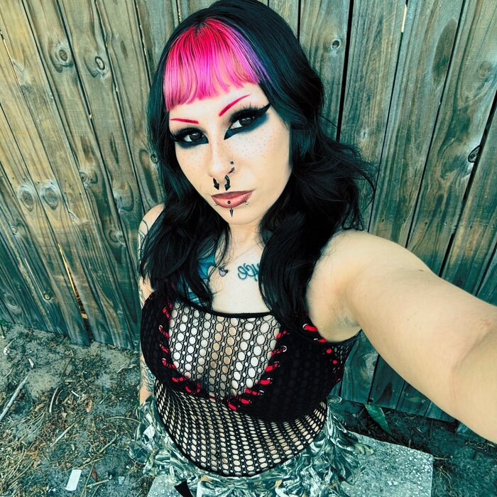 Linal3wd (@linal3wd), OnlyFans creator