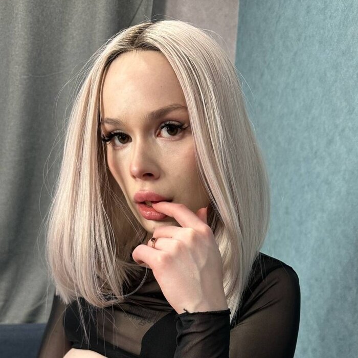 Lina (@linaroyalty), OnlyFans creator