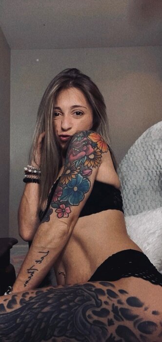 Lindseybit (@lindseybit), OnlyFans creator