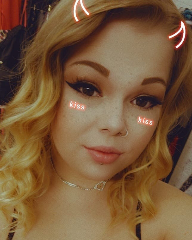 Lindzybabez (@lindzybabez), OnlyFans creator