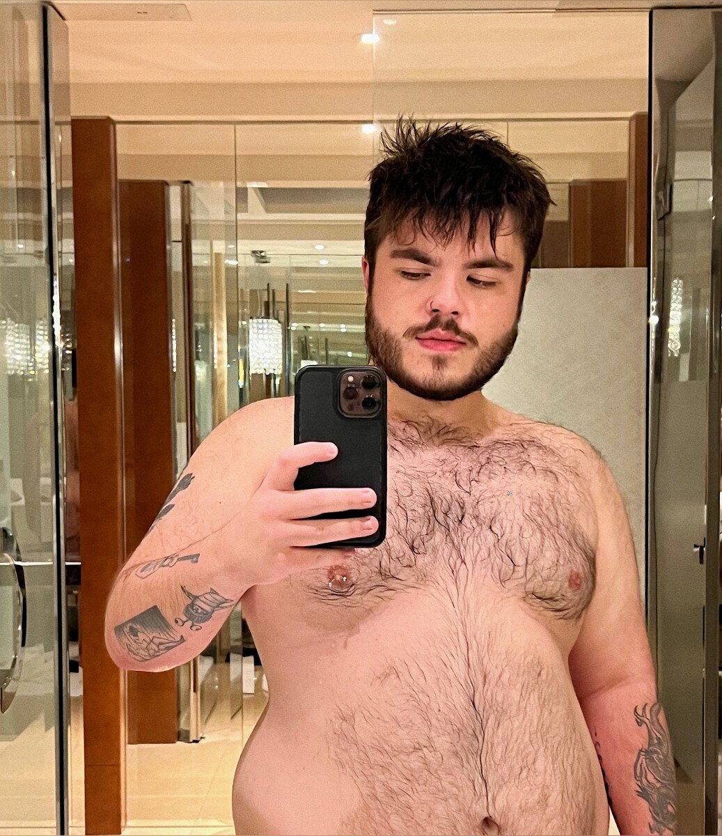 Linxlson (@linxlson), OnlyFans creator
