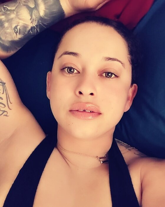 Lionesssss84 (@lionesssss84), OnlyFans creator