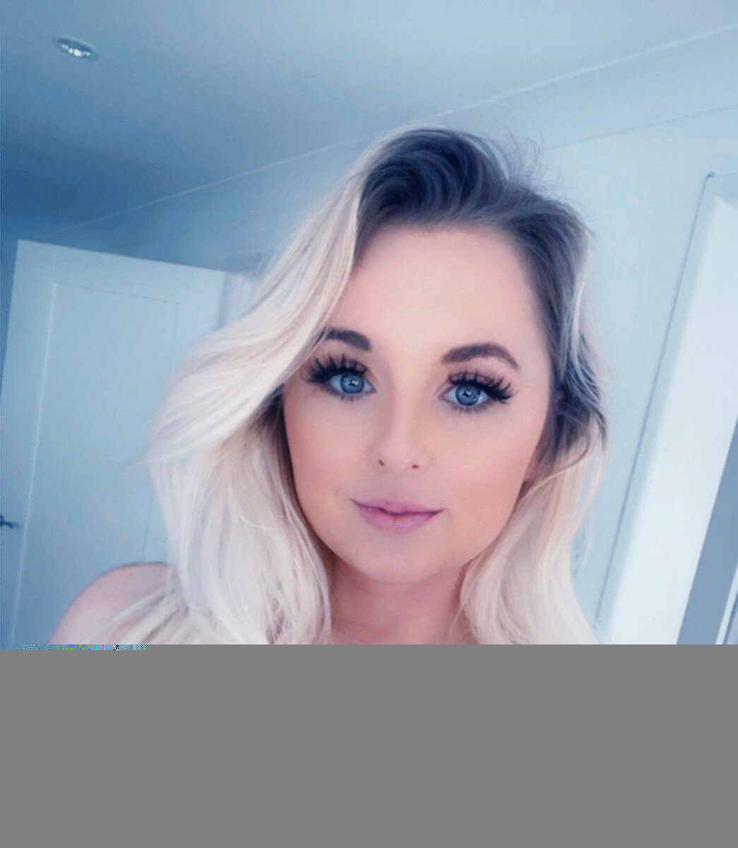 Lisharosexox (@lisharosexox), OnlyFans creator