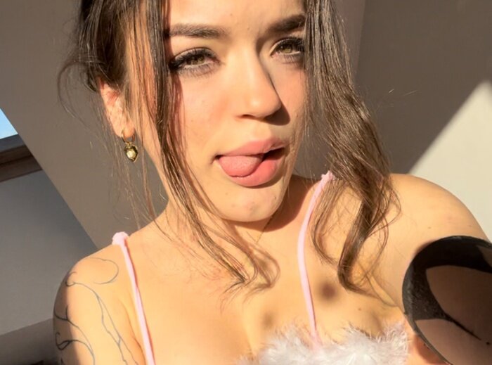 Littleslavicxoxo (@little_slavicxoxo), OnlyFans creator
