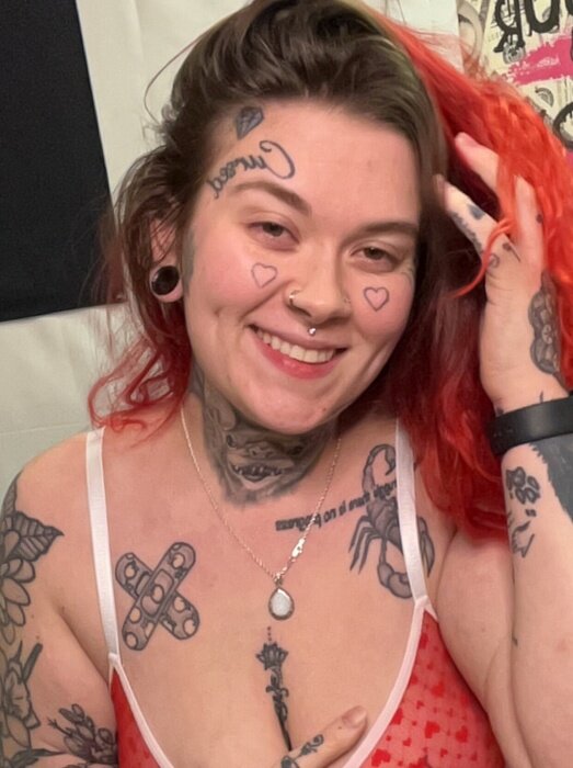 Littlebatxxx (@littlebatxxx), OnlyFans creator