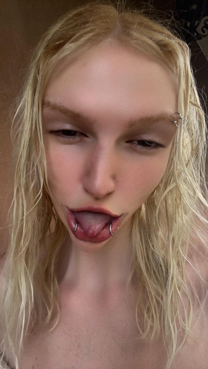 Littlebeibigirl (@littlebeibigirl), OnlyFans creator