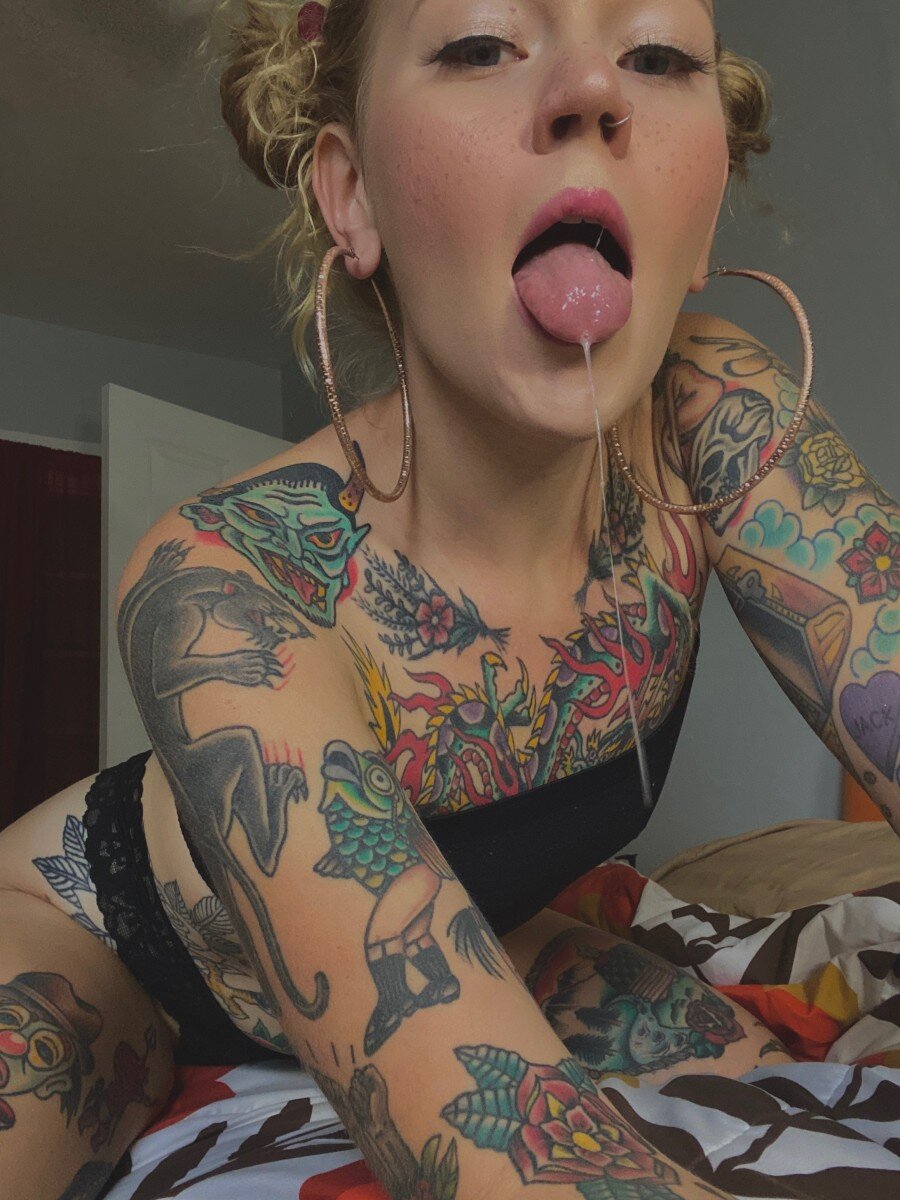 Littlebratcass (@littlebratcass), OnlyFans creator