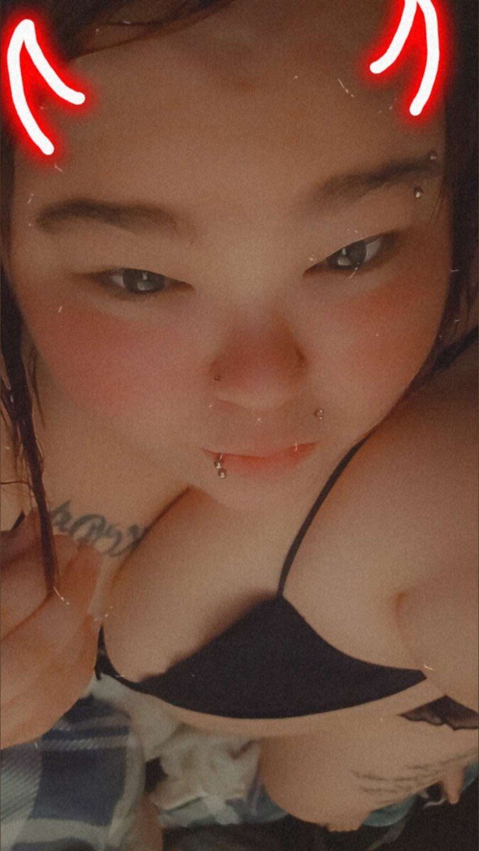 Littlemama72 (@littlemama72), OnlyFans creator