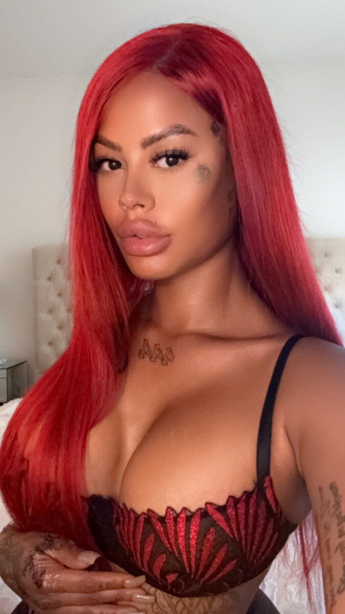 Littleminxrobinson (@littleminxrobinson), OnlyFans creator