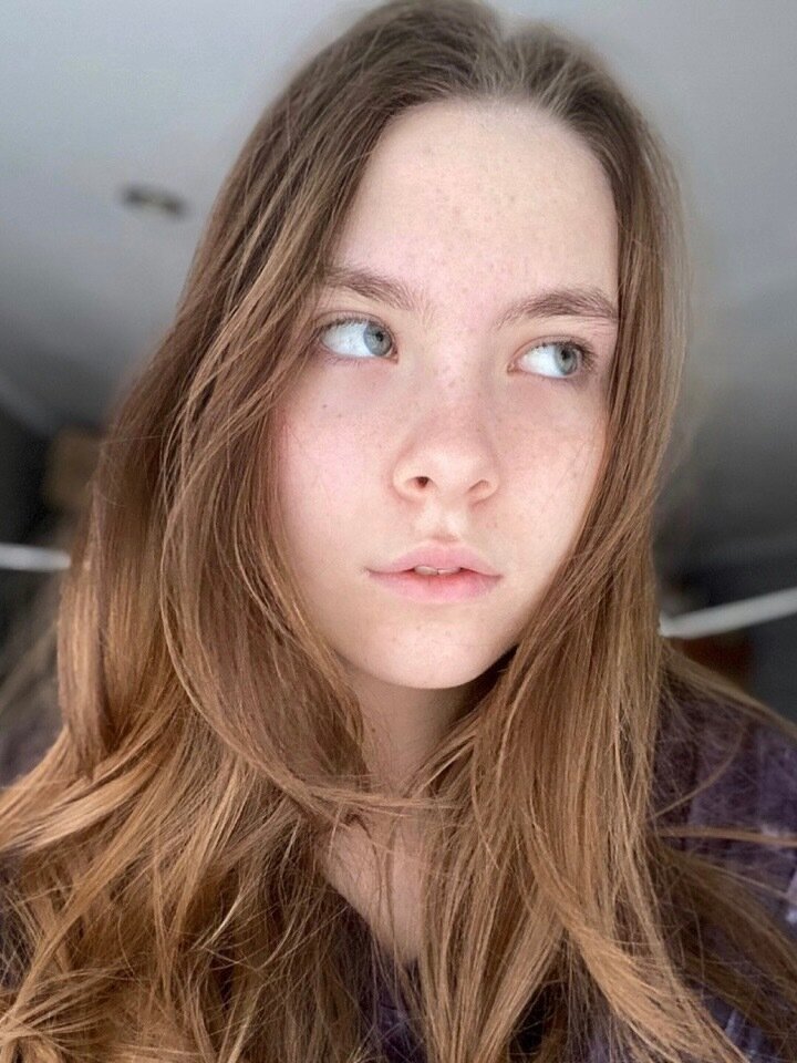 Littlemirta (@littlemirta), OnlyFans creator