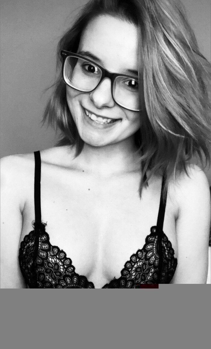 Littlerabbitro (@littlerabbitro), OnlyFans creator