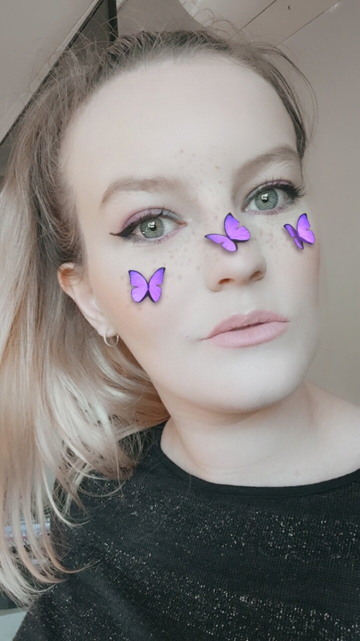 Littlestmisspix (@littlestmisspix), OnlyFans creator