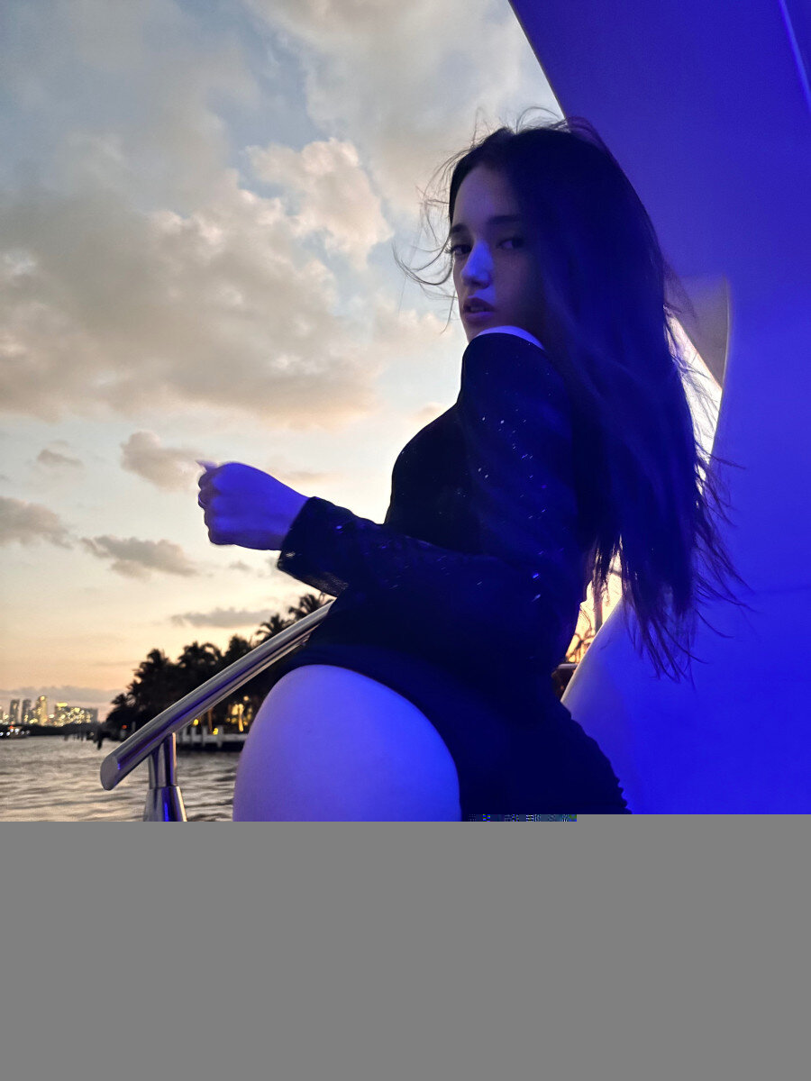 Littleti (@littleti), OnlyFans creator