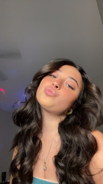 Livygirl (@livy_girl), OnlyFans creator