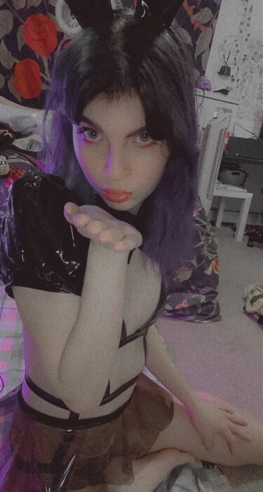 Lizzibunni (@lizzibunni), OnlyFans creator