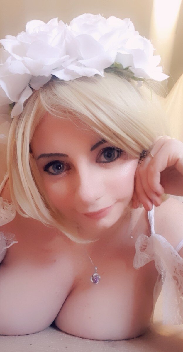 LLAngel (@llangel), OnlyFans creator