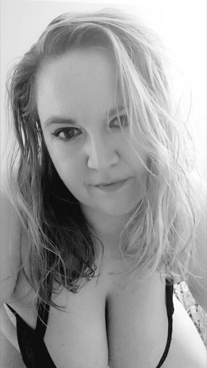 Lockdownyourlife (@lockdownyourlife), OnlyFans creator
