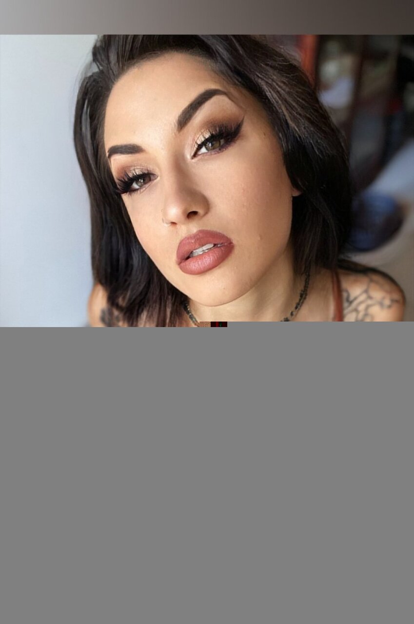 Lolaafree (@lolaa.free), OnlyFans creator