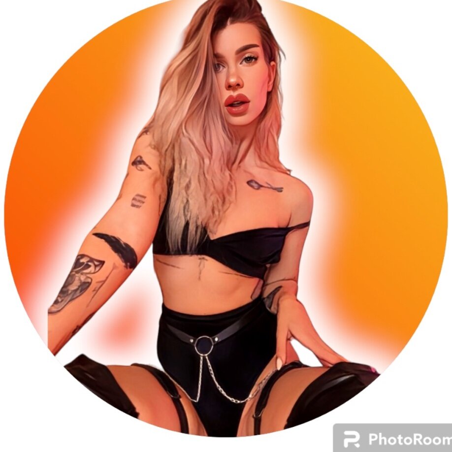 Lolaaafit (@lolaaafit), OnlyFans creator