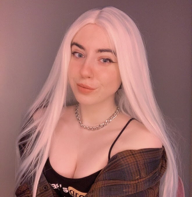Lolafawn (@lolafawn), OnlyFans creator