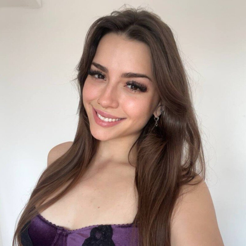 Lolalala23 (@lolalala23), OnlyFans creator