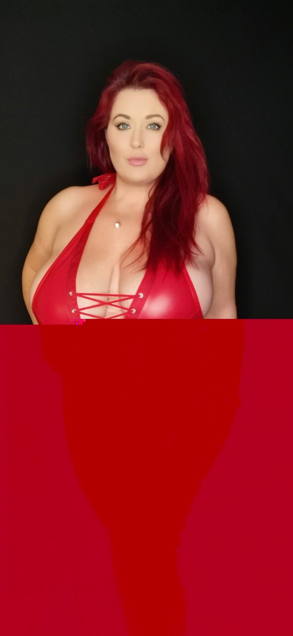 Lolaluxx1 (@lolaluxx1), OnlyFans creator