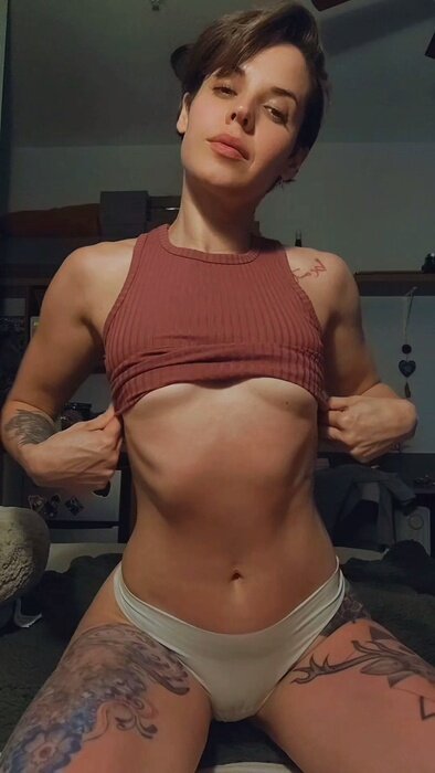Lolatostadita89 (@lolatostadita89), OnlyFans creator
