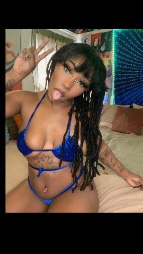Lonilight (@lonilight), OnlyFans creator