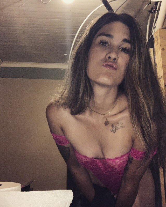 Loryyxox (@loryyxox), OnlyFans creator