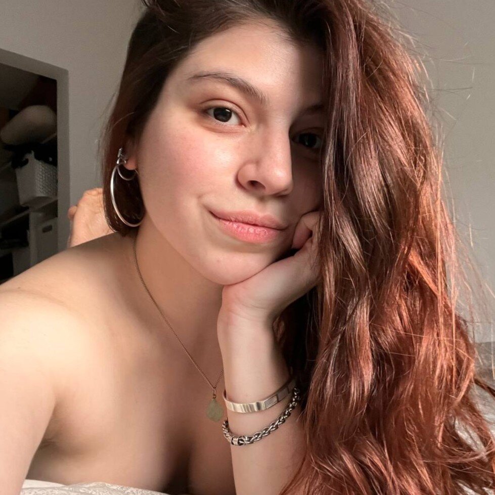 Shirley (@lostinlustland), OnlyFans creator