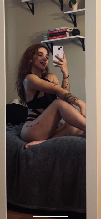 Lovagirl05 (@lovagirl05), OnlyFans creator
