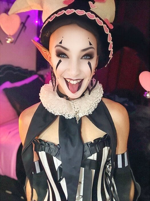 Lovefoolsuccubaepremium (@lovefoolsuccubae-premium), OnlyFans creator