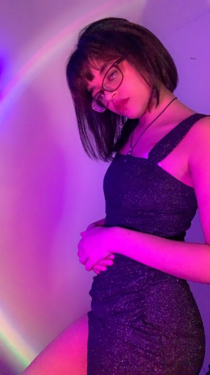 Lovekaylax (@lovekaylax), OnlyFans creator