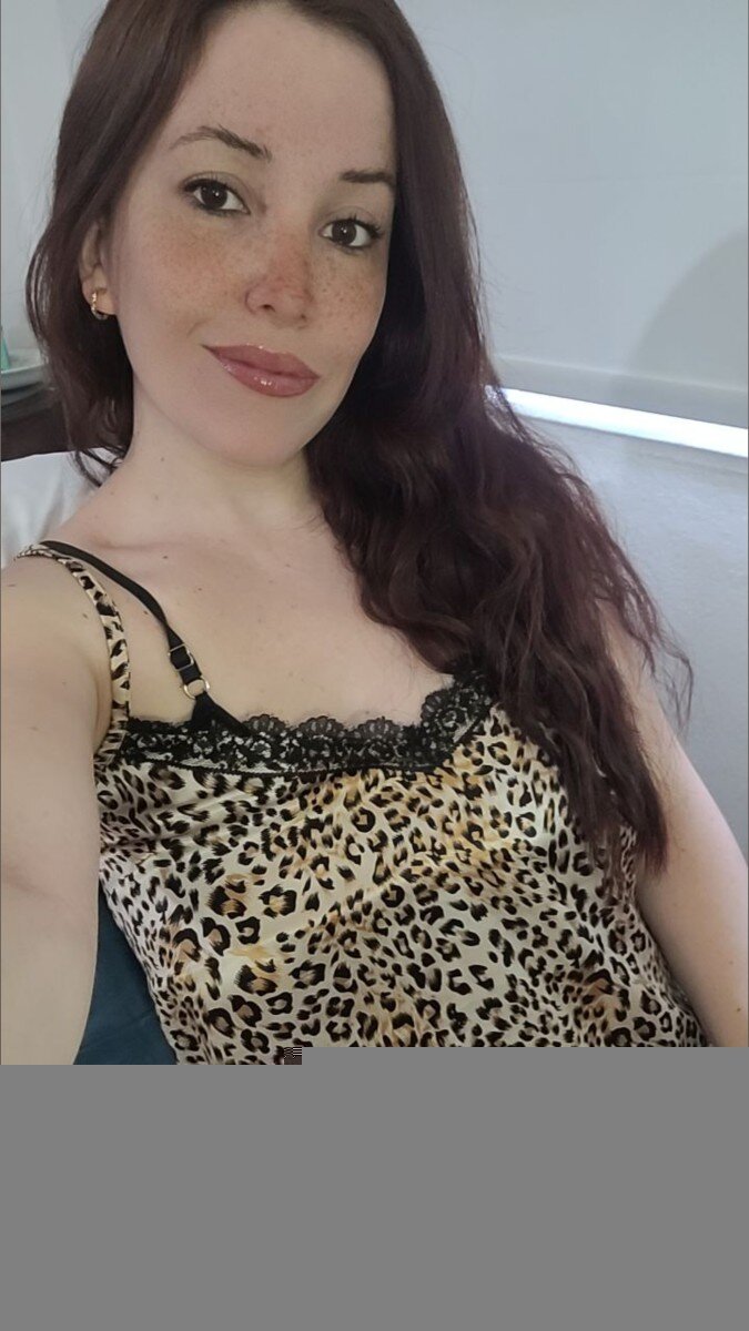 Lovelaura22 (@lovelaura22), OnlyFans creator