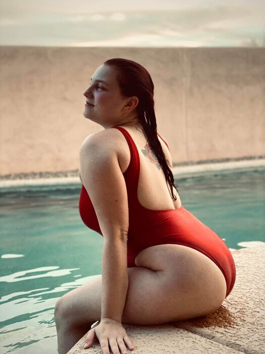 Lovelylady420 (@lovelylady.420), OnlyFans creator