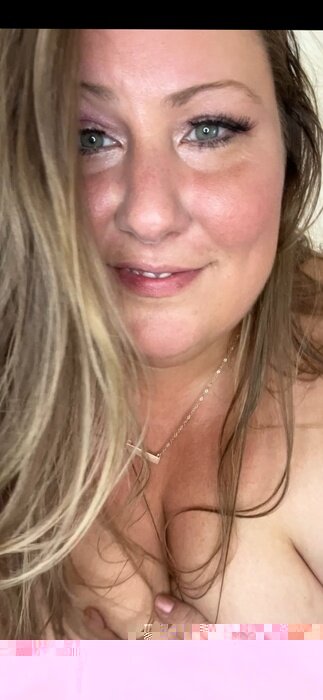 Lovelyxxxlondyn (@lovelyxxxlondyn), OnlyFans creator