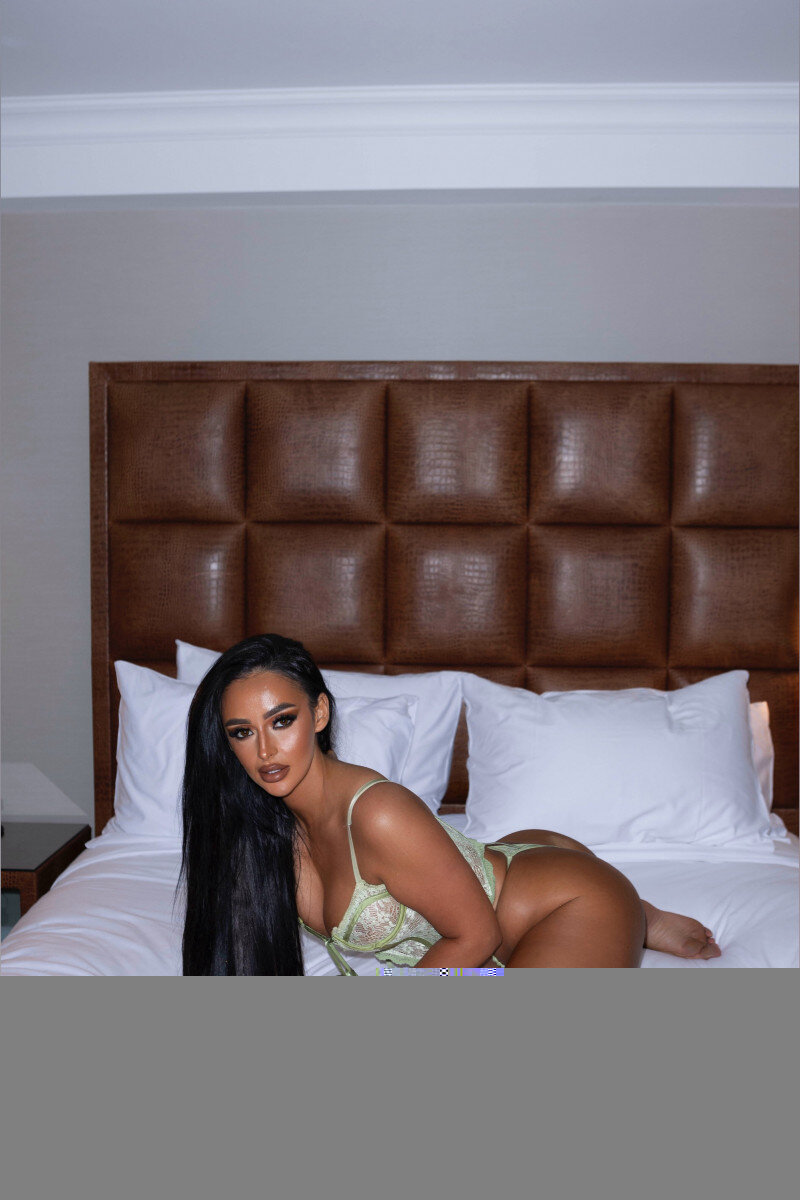 Lovesapphirex (@lovesapphirex), OnlyFans creator