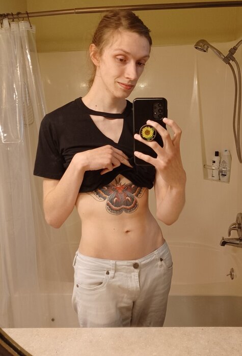 Lovesaucyy (@lovesaucyy), OnlyFans creator
