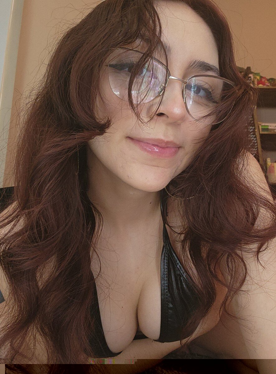 Lovesicktoxicity (@lovesicktoxicity), OnlyFans creator