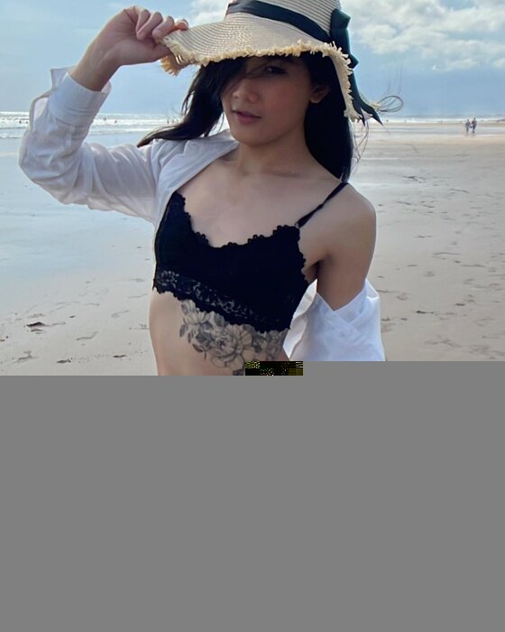 Loveypikachu (@loveypikachu), OnlyFans creator