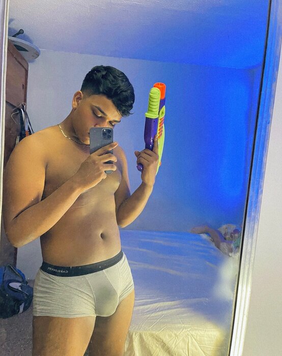 Loyalandrees (@loyalandrees), OnlyFans creator